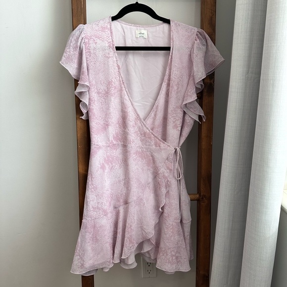 Wilfred Aritzia Lawn Dress - Wrap Style - Picture 7 of 12